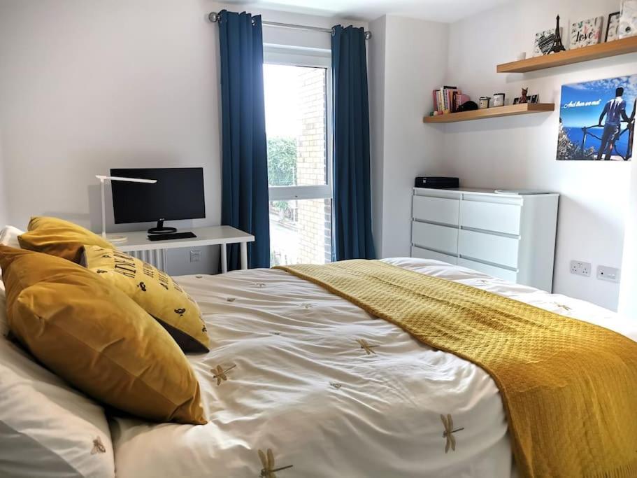 Luxury 1 Bedroom Flat With Balcony - St Anne'S Hove Extérieur photo