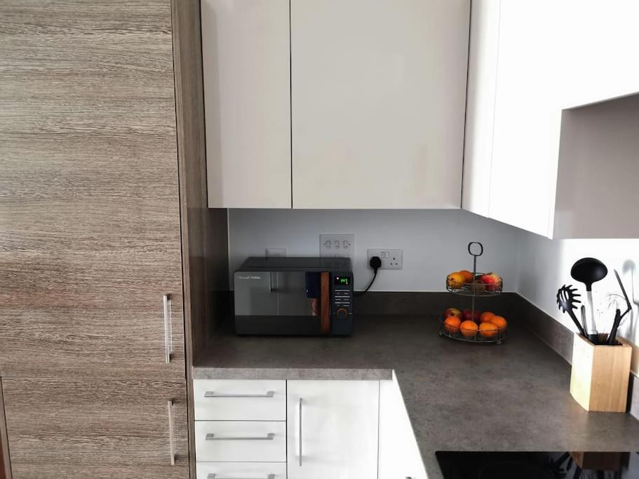 Luxury 1 Bedroom Flat With Balcony - St Anne'S Hove Extérieur photo