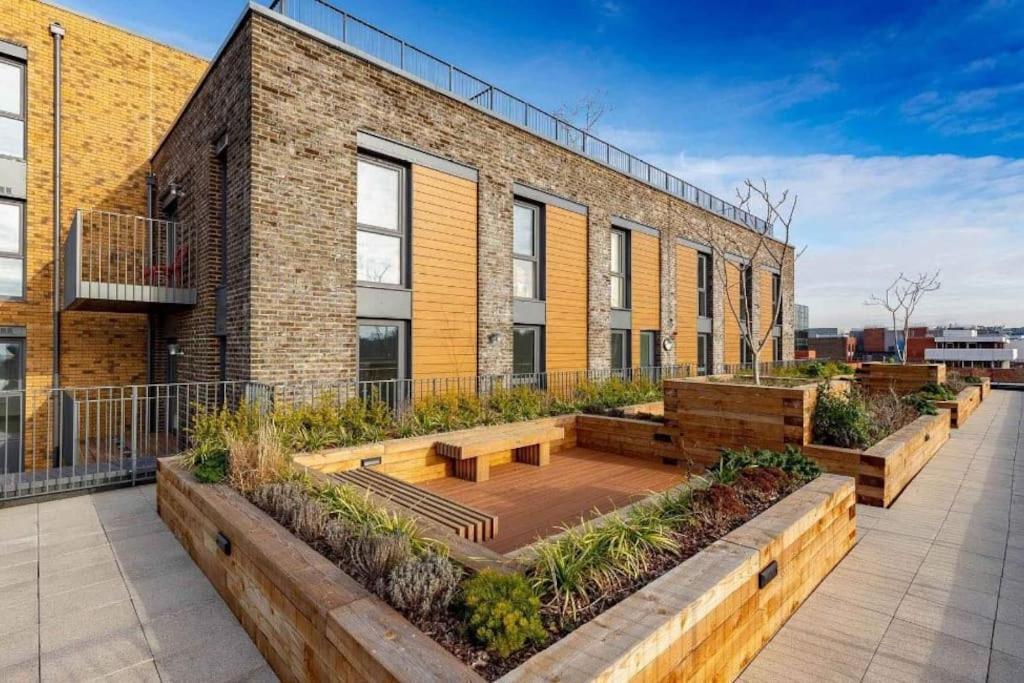 Luxury 1 Bedroom Flat With Balcony - St Anne'S Hove Extérieur photo